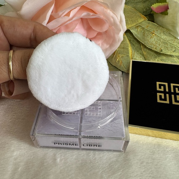Givenchy Prisme Libre Loose Powder - - Picture 5 of 9